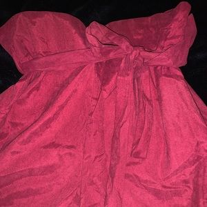 cute burgundy shorts!